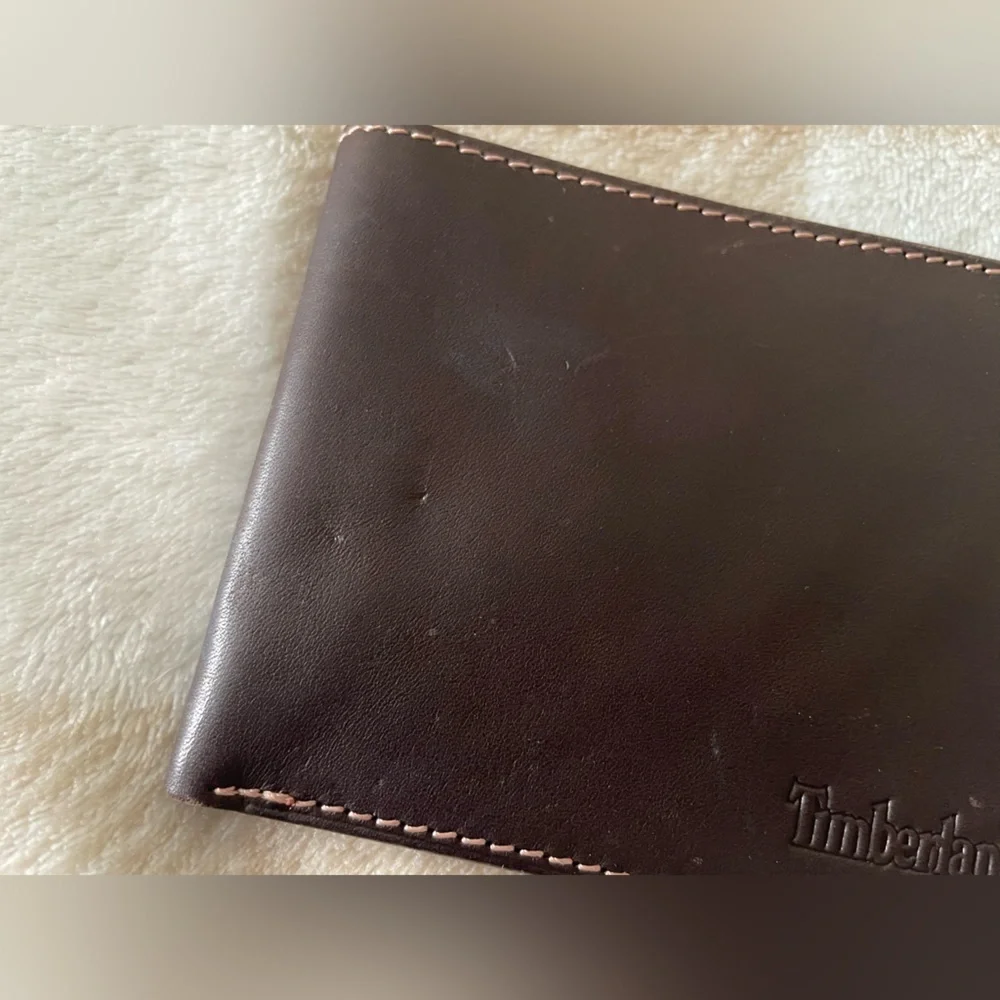 Timberland Dark Brown Leather Wallet Cash and Card Holder